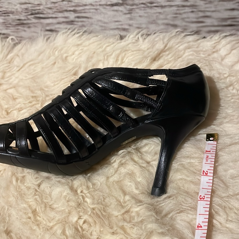 Free!!! First leather shoes - Picture 6 of 10